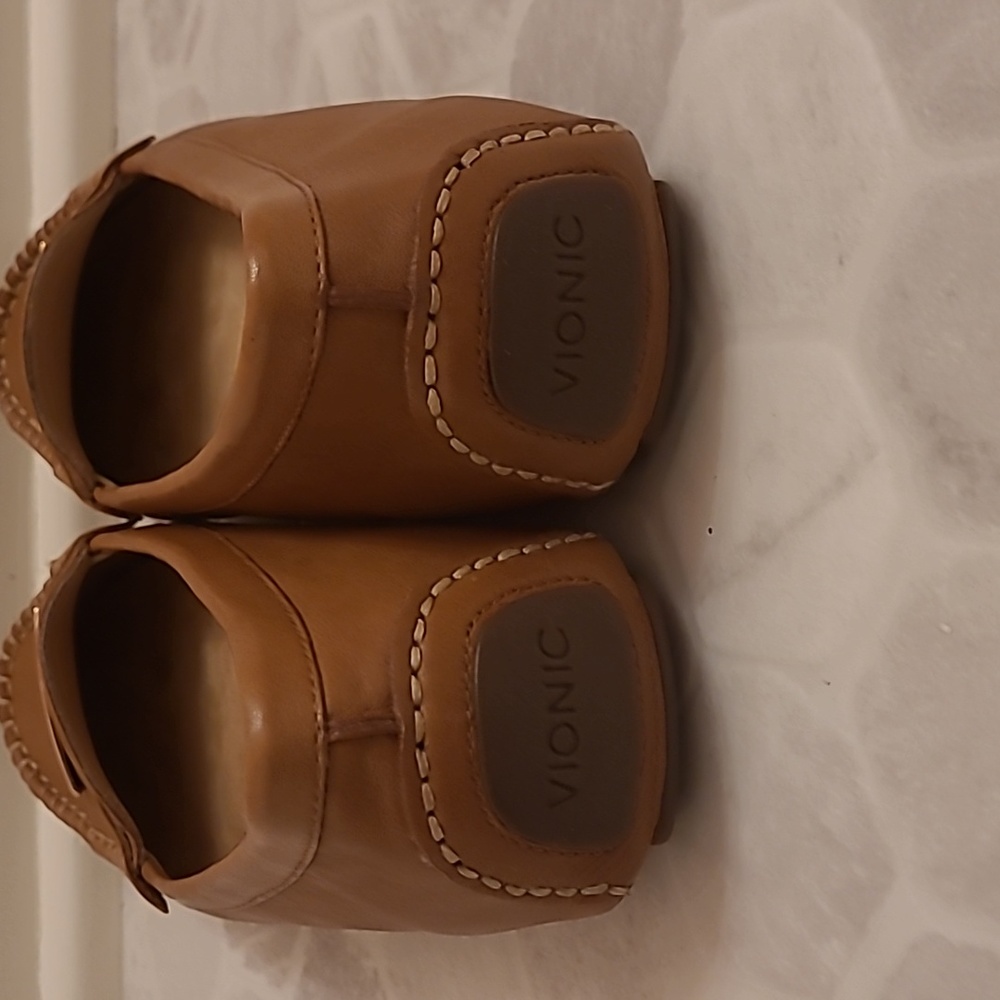 Vionic Camel Flats - image 4
